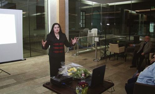 Veli bej kávéházi esték – Józsa Judit, Szent Margit Gimnázium táncegyüttese, Döbögő Táncegyüttes